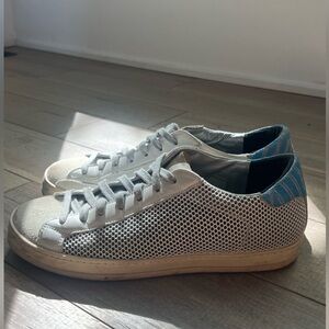 Women’s 39 p448 sneakers